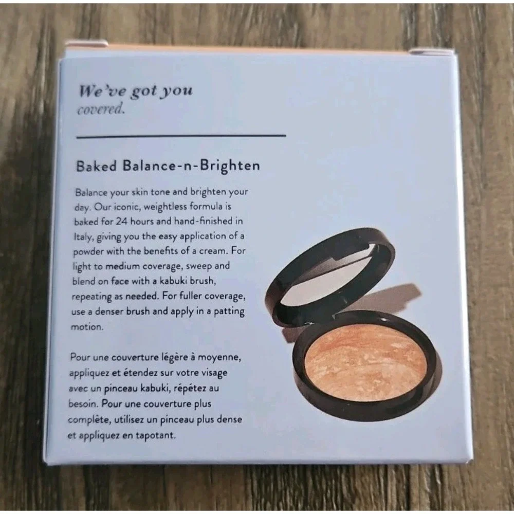 Laura Geller Baked Balance-n-Brighten Color Correcting Foundation Light - 0.32oz